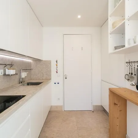 Flh Bairro Alto Trendy Flat With Terrace Appartement Lisboa